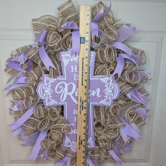 He Is Risen Wreath - Picture 3 of 3